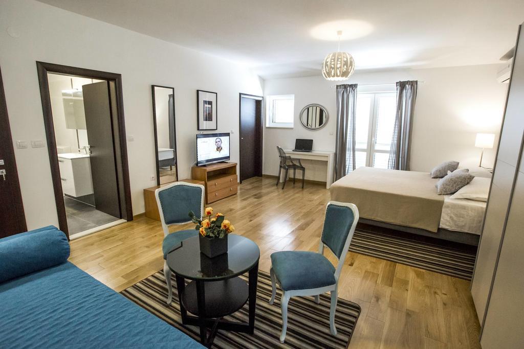 Rooms Margarita Stobrec Exterior photo