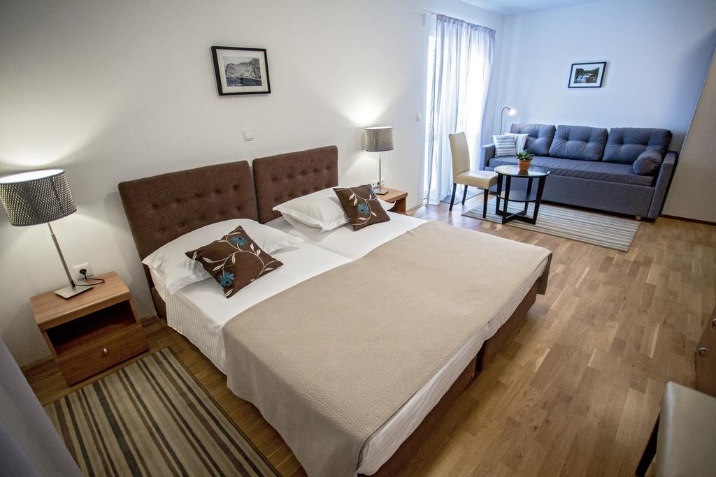 Rooms Margarita Stobrec Exterior photo